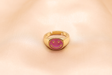 Load image into Gallery viewer, Golden Smile Ring
